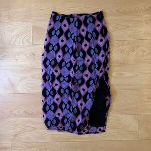 Susina Purple and Black Vintage Retro 80s Patterned Pencil Midi Skirt with Slit